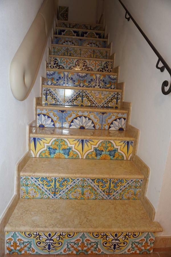 Casa Vacanze Torre Dei Gualtieri Villa San Benedetto del Tronto Eksteriør bilde